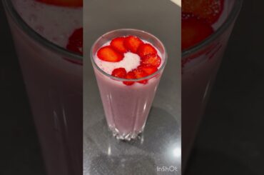 STRAWBERRY SHAKE #market #easynutrition #healthy #weightloss #viralvideo #shake #drink #favourite