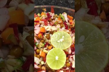 healthy and tasty salad#short feed#viral video#ytshort #fit Rahane ke liye#salad Khan#foodie #trendi