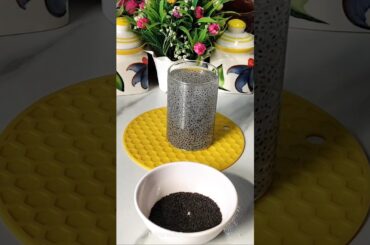 Chia Seeds vs Sabja Seeds What's the Difference #shorts  #food  #health#weightloss #recipe