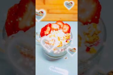 5-Minute Coconut Crunch Yogurt Parfait | Easy Healthy Breakfast Recipe.