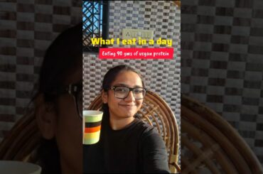 What I eat in a day [1400kcal ,90 gm protein]