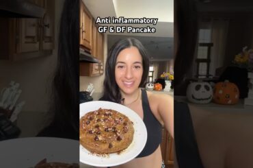 The perfect gluten-free/dairy free pancake if you're on an anti-inflammatory diet #antiinflammatory