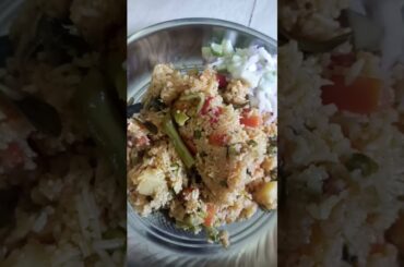 veg briyani...! #foodies#salad#raita#egg podimos#healthy #lunch #@ushaboominathan