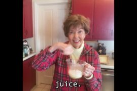 The Simplest Fruit Salad Recipe That Actually Tastes Good #shorts #easyrecipe #healthy