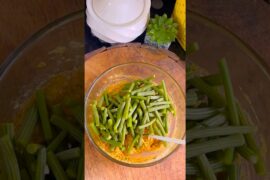 Drumstick curry recipe #shortsfeed #youtubeshorts #drumsticks #shorts #healthy #foodshorts #moringa