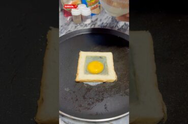 Easy One-Pan Egg Toast | Quick and Delicious Breakfast Ideas #shorts #youtubeshorts