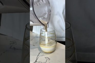 High protein salted caramel smoothie #smoothie#healthyrecipes