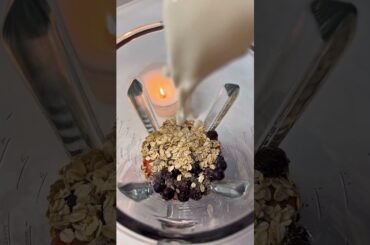 Low Calorie Smoothie That Keeps You Full!