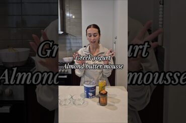 Let's make a healthy treat #healthytreat #healthydessert #sahm #cookwithme #mumlife