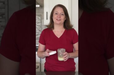 Make your own Olive Garden salad dressing #saladdressing #recipe #food