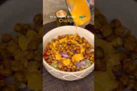 Chickpea Salad for a healthy Dinner! #youtubeshorts #recipe #cooking #salad #food #youtube #healthy