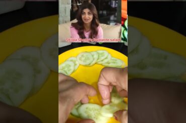 Shilpa Shetty's favourite salad recipe #ytshorts #salad #ShilpaShetty #preetikirasoi