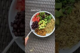 My healthy dinner plate | Healthy Quinoa Taco Bowl | High Protein & Easy Meal Idea #healthydinners