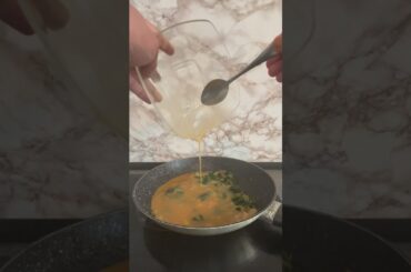 Super Delicious Spinach Omelette | Easy Breakfast Recipe