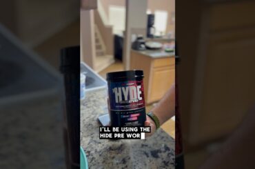 Would You Try This?This Preworkout Smoothie Packs 51g carbs 19g protein and only 310 calories! #gym