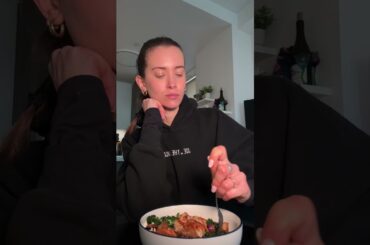 Yet another FABULOUS day of healthy and nourishing foods to make me feel oooh so good