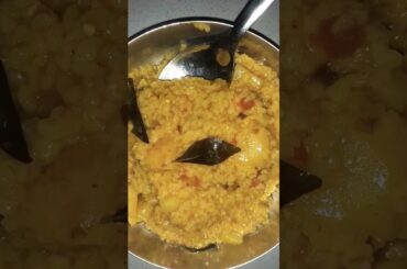 healthy daliya recipe #daliyakhichdi #weightlossrecipes #indianvegfood #ytshorts #foodie