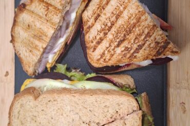 HEALTHY GRILLED SANDWICH A PERFECT MIX IF TASTE AND NUTRITION WITH BEETROOT, EGG, LETTUCE  & DATES
