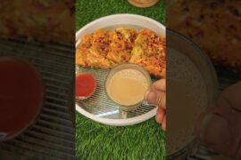 Breads pizza Healthy and quick breakfast recipes#shwetasfoodclub #recipe #breakfastrecipe #moneylove