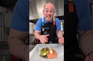 Easy healthy weeknight salmon #salmon #dinner #dinnerideas #healthy #healthyfood #everydayisfeastday