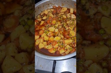 Aloo matar Gajar recipe  | Mix Sabzi #trending #viral #unfrezzmyaccount