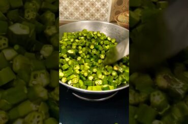 Bhindi ki sabji #Breakfast #paratha sabji #Akshy Kumar #shorts #viral