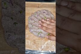 10 Minutes Recipe | Ragi Onion Chapathi | Healthy Ragi Roti | #milletsmasti #ragiflour #ragirecipes