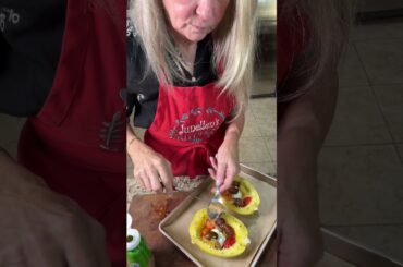 Spaghetti Squash with Goat Cheese | Easy Healthy Dinner Recipe