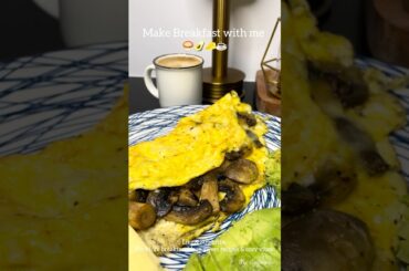 Healthy Breakfast Recipe | Mushroom Mozzarella Omelette  #healthyomelette #healthybreakfastrecipes