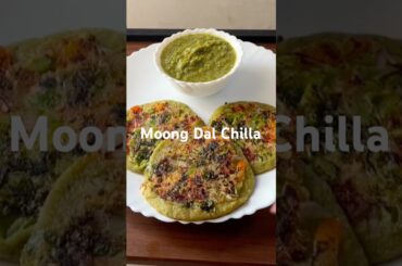 Healthy Moong Dal Chilla Recipe #breakfast #trending #viral #short