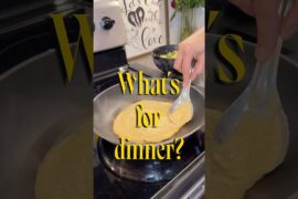 What’s for dinner? New episode and again new healthy recipe yellow dal chilla