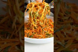 Crunchy Carrot Salad Everyone Asks for the Recipe #veganrecipes #healthyrecipes #mango