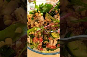 Fresh & Healthy Salad:Chicken,Mixed Greens,and Cucumber.Easy Dinner Idea. #salad #saladrecipe #