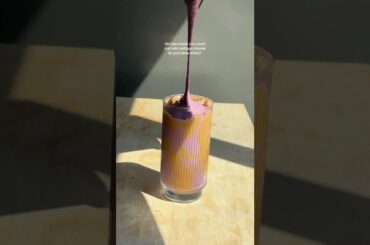 Peanut Butter Jelly Cottage Chs Smoothie #protein #smoothie #healthyrecipes #breakfast