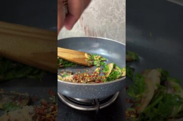 Healthy Palak Mushroom Sandwich | 5 Min Creamy Veg Sandwich Recip #shorts