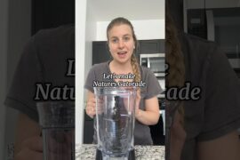 How to make blueberry natures Gatorade #healthyrecipes #healthyalternatives