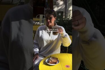 Lunch at a Healthy Restaurant in Barcelona