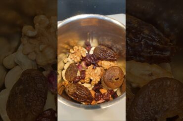 Healthy dry fruits milk shake recipe # dryfruits milk shake # energy #healthyshake