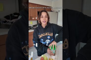 Blood sugar friendly protein snack: 210 calories, 23g protein