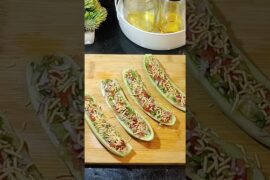 2 Minutes Healthy Snack Recipe #healthysnacks #cucumberboatsalad  #5minuterecipe #shorts