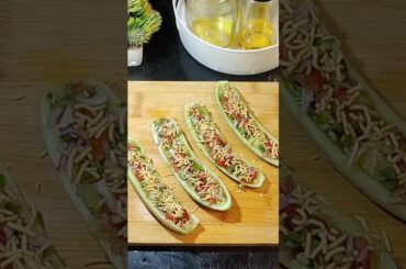 2 Minutes Healthy Snack Recipe #healthysnacks #cucumberboatsalad  #5minuterecipe #shorts