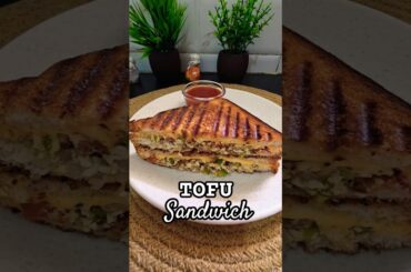 Looking for a healthy sandwich? Try this easy tofu sandwich #youtubeshorts #homemade #viralshorts