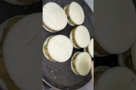 Ek Cup suji se healthy aur tasty nashta| School tiffin recipe#shorts#viral shots#breakfast recipe