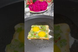2 Eggs Easy Quick Breakfast Recipe #shorts #viralshorts #food  #trending