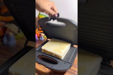 Quick sandwich at home #shorts #trending #food #asmr