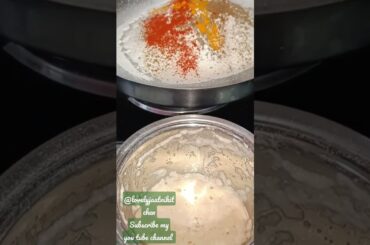 breakfast recipes in hindi.tiffen recipe.healthy and tasty.pohe or kachee aalu se Bane Puri recipe.