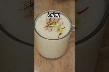 Custard milkshake #recipe #healthy #summerdrink #viral #shortsfeed #aprajitakitchen