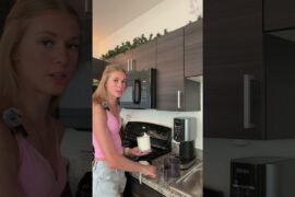 #viral #healthyrecipes #bananabread #ninjacreami