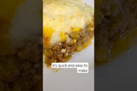HIGH PROTEIN, low calorie Shepard’s Pie, easy recipe #shorts #shortsfeed #weightloss