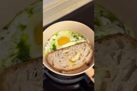 Healthy & Quick meals egg toast #eggtoast #quickmeals